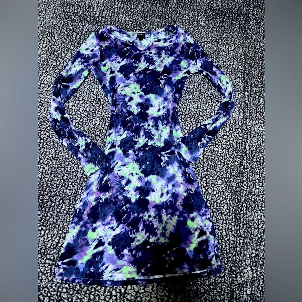 Art classs girl dress size xl(14/16)